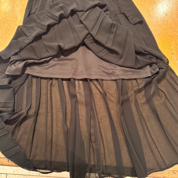 Karl Lagerfeld Paris Chiffon Embellished Midi Dress Black Pleated Womens 12 - Picture 11 of 17